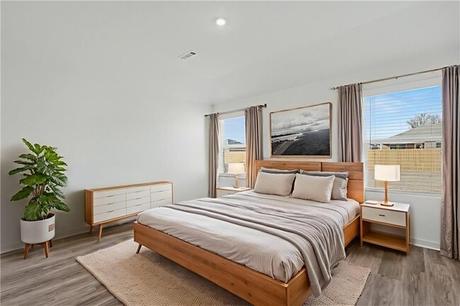 Photo - 539 Colorado St