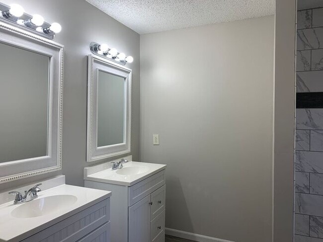 Photo - 3BR/2BA w/ Fenced Yard + Patio/Deck and 2-Car Garage in Olathe