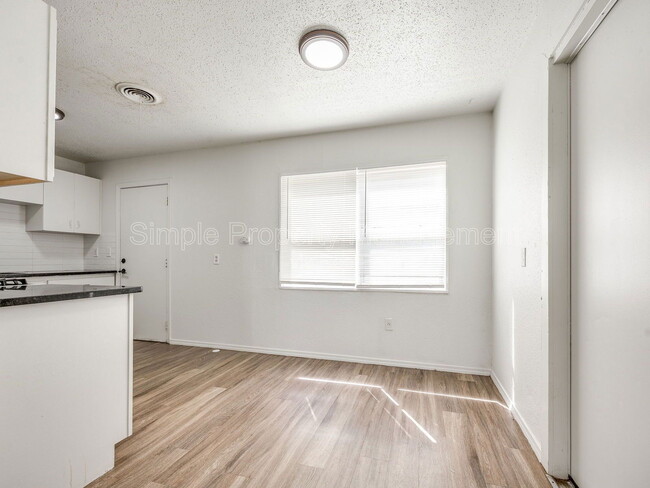 Photo - 1212 SE 19th Terrace