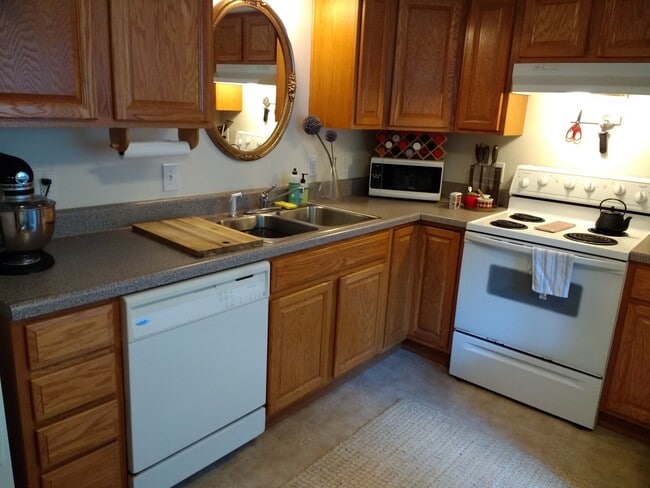 Photo - 22 Independence Blvd Unit 2