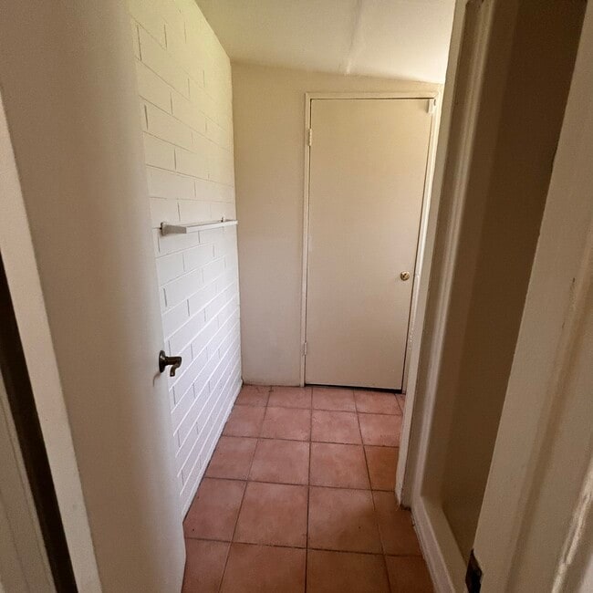 Photo - 1508 E Williams St Unidad Studio