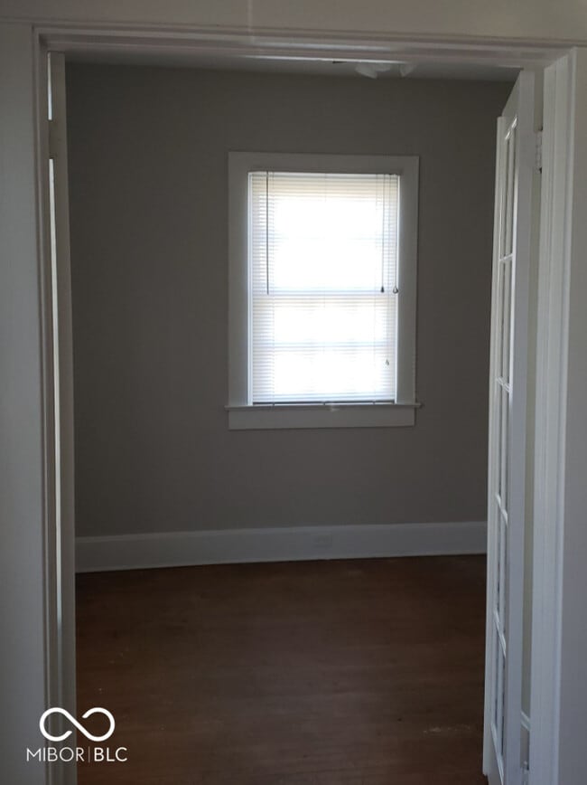 Photo - 125 E 17th St Unit 1