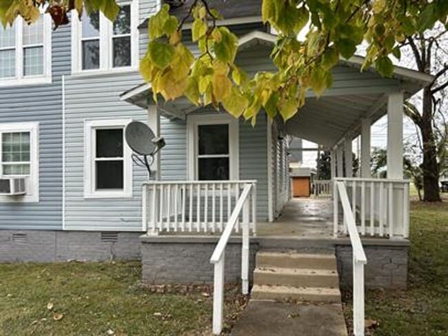 Building Photo - 3415 Alpine St SW Rental