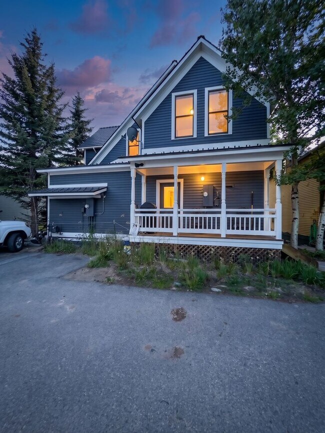 Photo - Furnished! In town! Walk to everything! Recently updated!