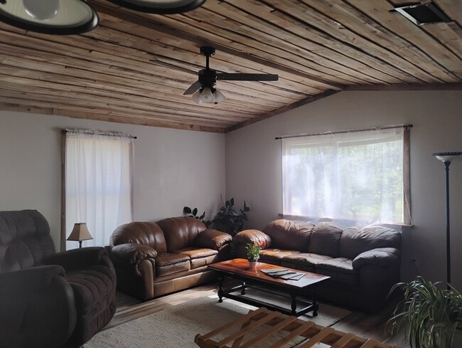 Photo - 12232 County Rd 420