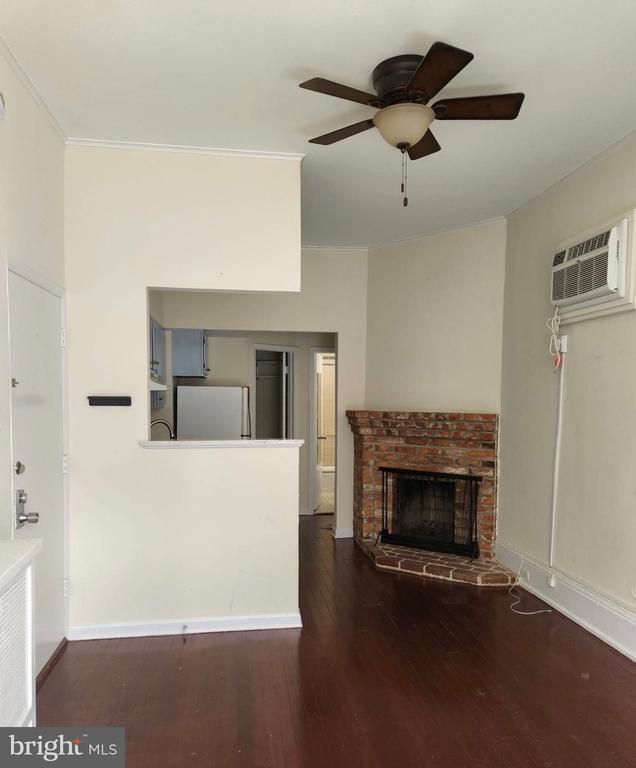 Photo - 2121 N St NW Unidad 3