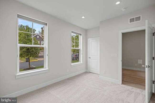 Photo - 1548 Meadowlark Glen Rd