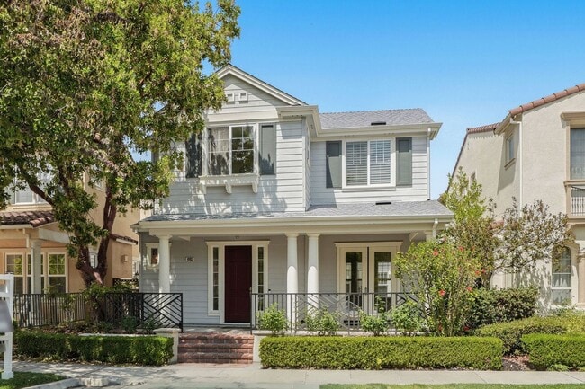 Building Photo - BRIGHT, OPEN RESIDENCE IN RIVERMARK HOME WITH EXCELLENT LAYOUT