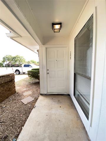 Photo - 209 Hickory Springs Dr