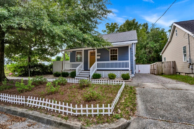 Photo - 910 Walnut St