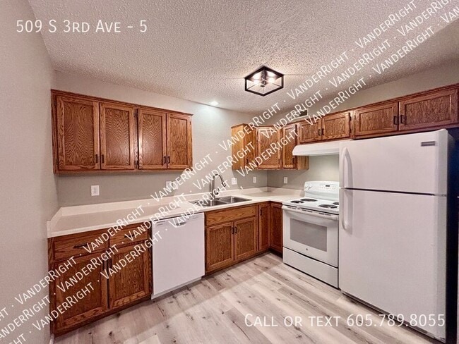 Photo - 509 3rd Ave Unit 5