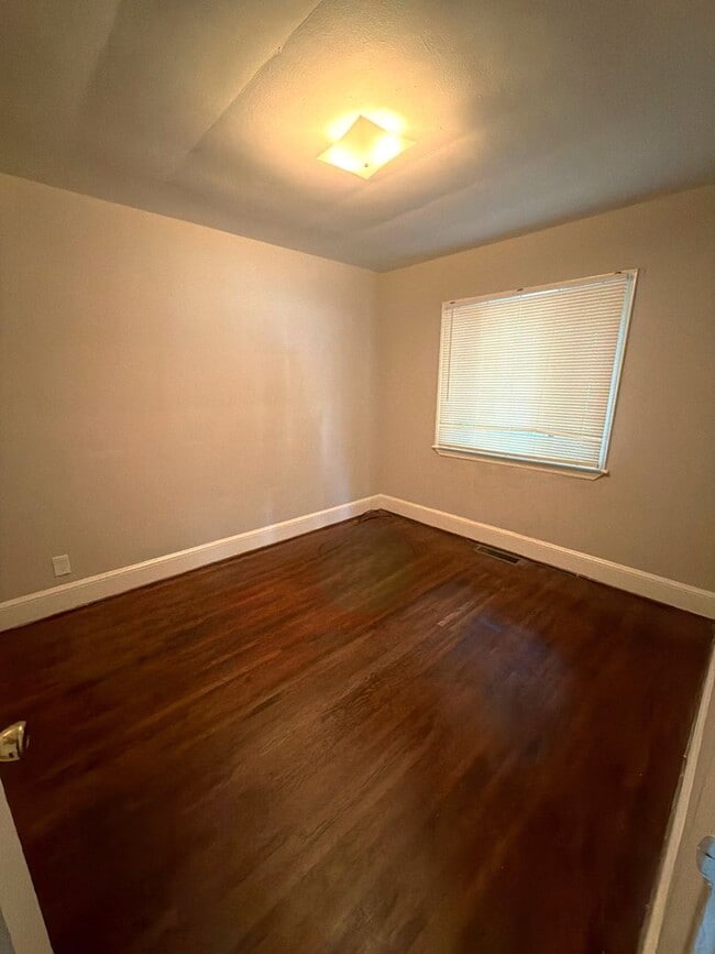Photo - T.R. Lawing Realty Property