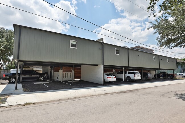 Photo - 5504 La Branch