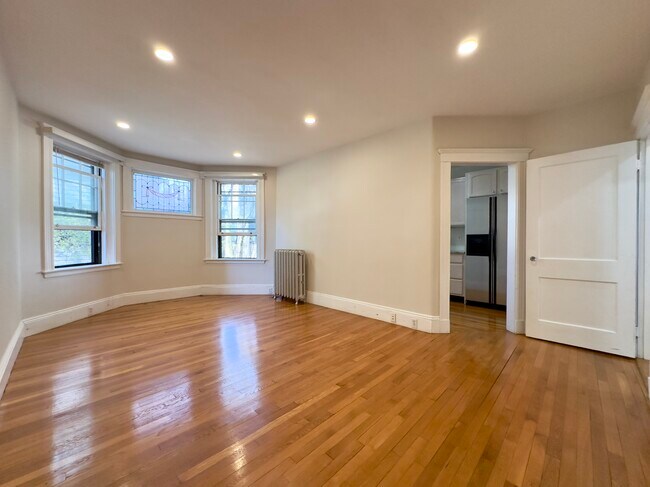 Photo - 6 Newport Rd Unit 4