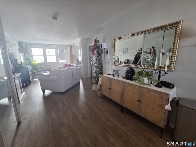 Photo - 444 Bedford St Unidad APT 7M