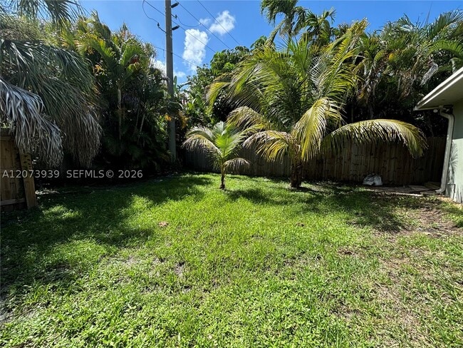 1133 NE 16th Pl