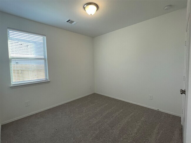 Photo - 9669 Caney Trails Rd