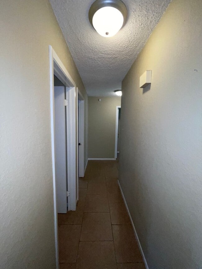 Photo - Great home Located in the hart of Flour Bluff. Walking distance to Flour Bluff schools