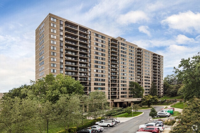 Photo - Place One Condominium