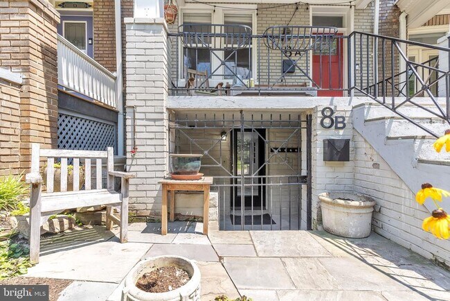 Photo - 8 Grant Cir NW