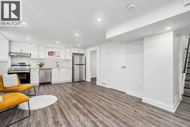 Photo - 26 Majestic Dr