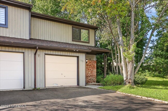 188 Heywood Ct