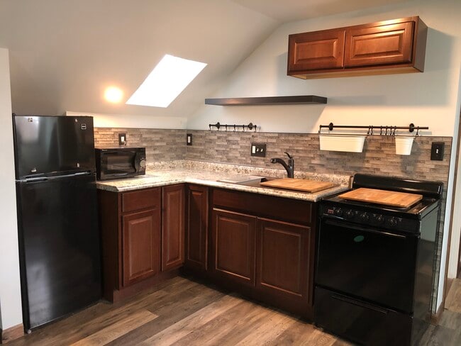 Spacious Kitchen with Skylight - 995 S Main St Unit B