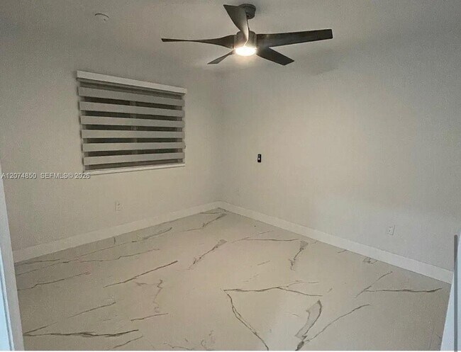 20950 SW 87th Ave Unidad 305