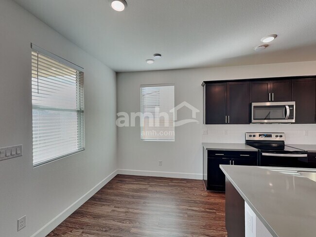 Photo - 9140 Taft Point Ct