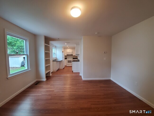 Photo - 170 Brookfield Ave