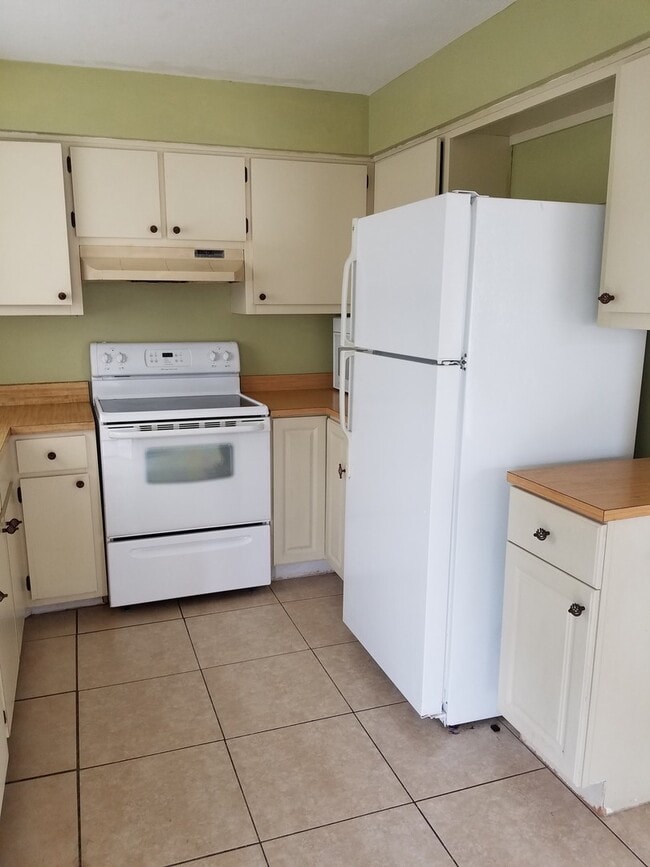 Photo - 10662 Jacatree Ct