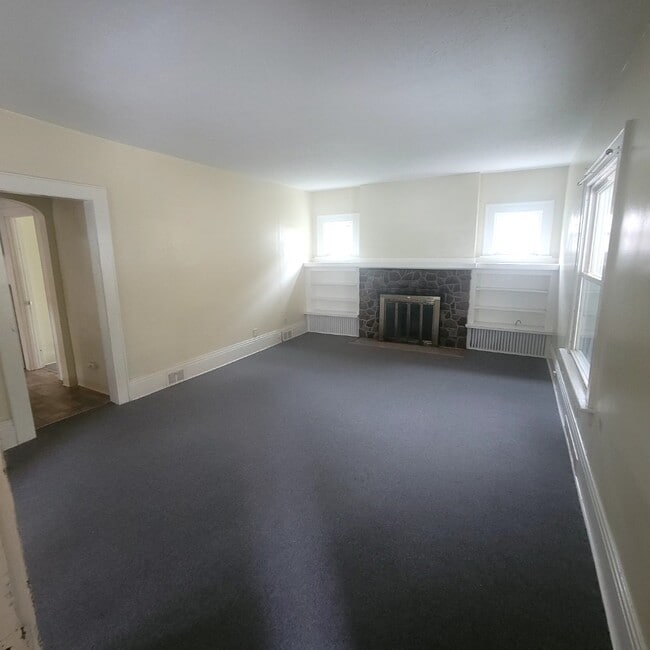 348 Ruckel Rd