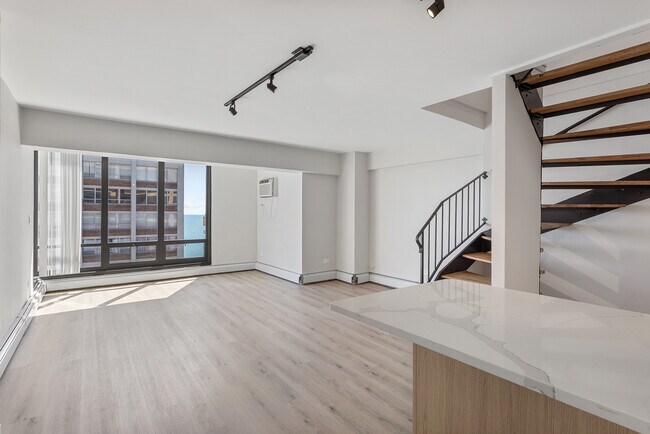 Photo - 6166 N Sheridan Rd Unidad 26F