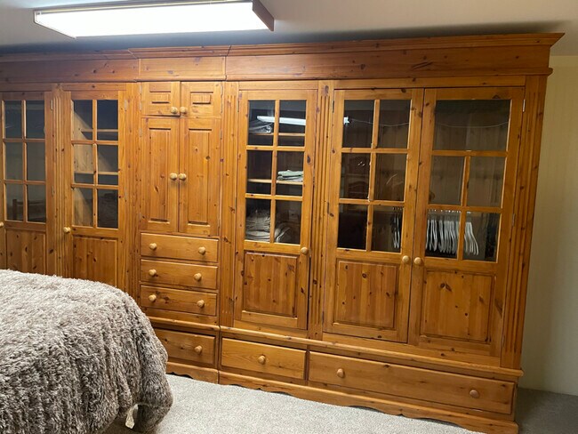 Photo - 241 Wedgewood Cir