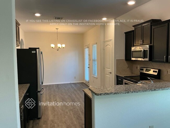 Photo - 1336 Red River Dr