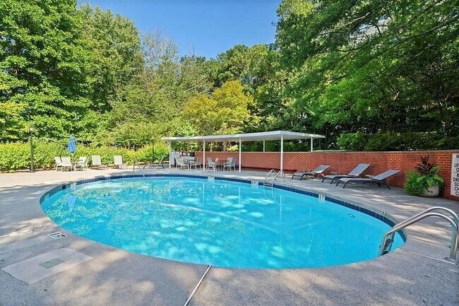 Photo - 3060 Pharr Ct N Northwest