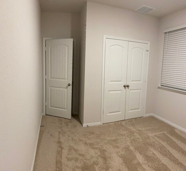 Photo - 224 Connor Ln