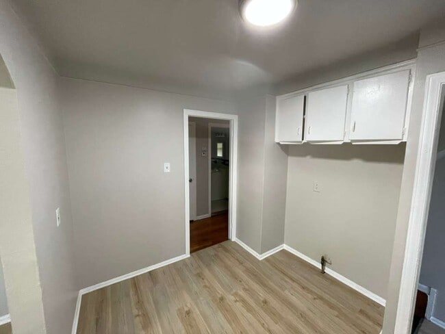 Photo - 20415 Goddard St
