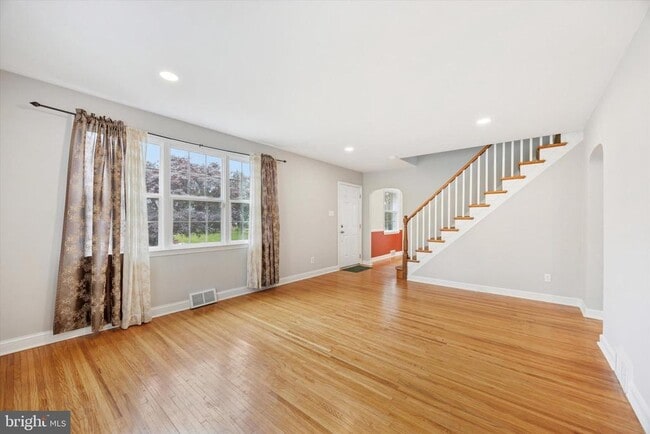 Building Photo - 116 Walnut Hill Ln