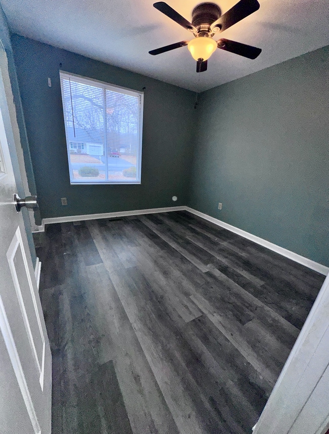 Photo - 10612 Holleybrooke Dr