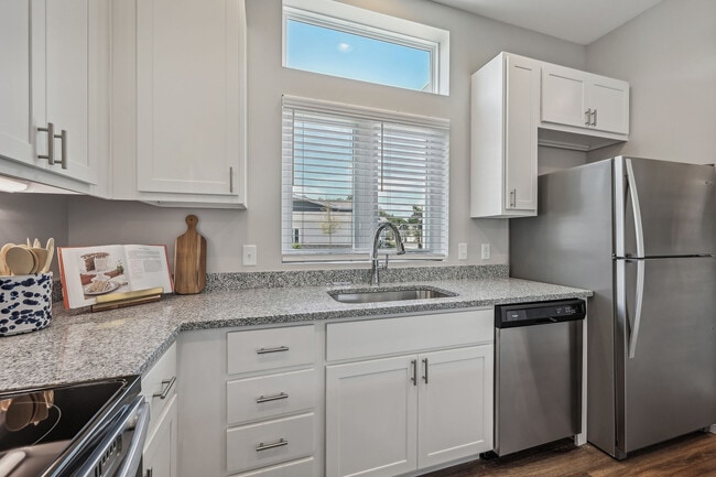 2 Bedroom | Kitchen