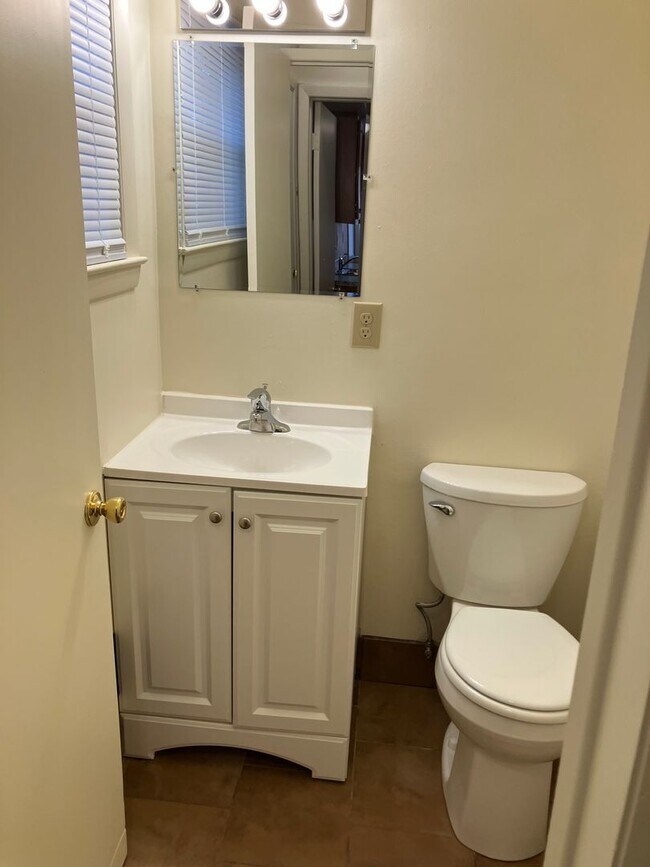 Photo - 3 BEDROOM SINGLE FAMILY HOME