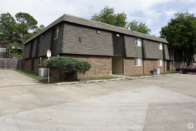 Pecan Creek Apartments - Pecan Creek Apartments