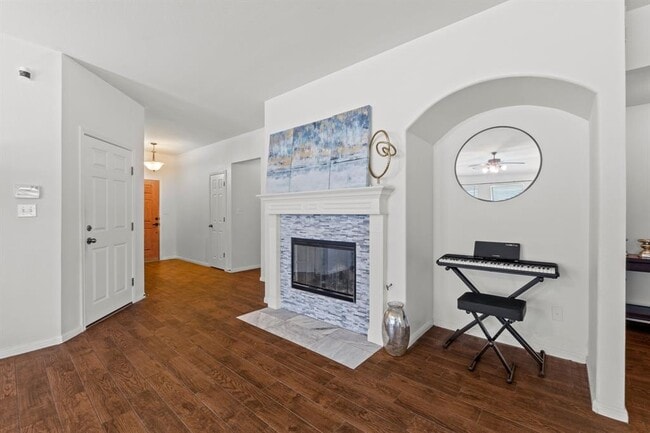 Photo - 2004 Dry Season Trail