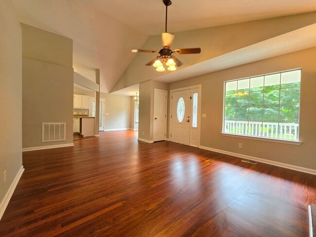 Photo - 503 Dunwoody Dr