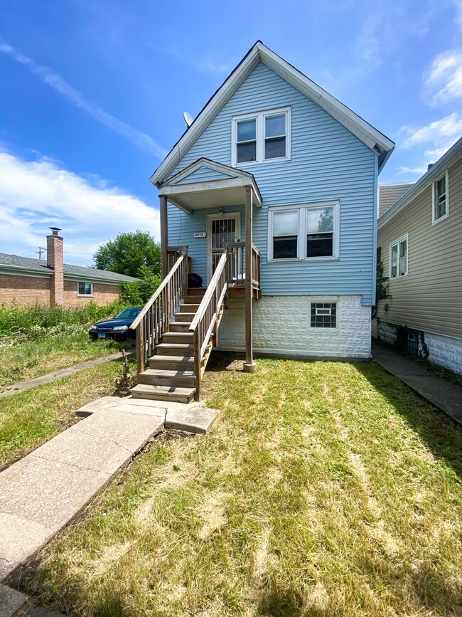 Building Photo - 8933 S Halsted St Rental