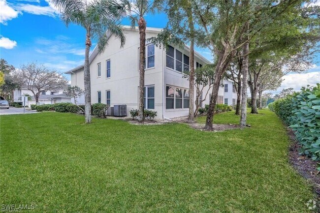 Building Photo - 1345 Charleston Square Dr Unit 5-102 Rental