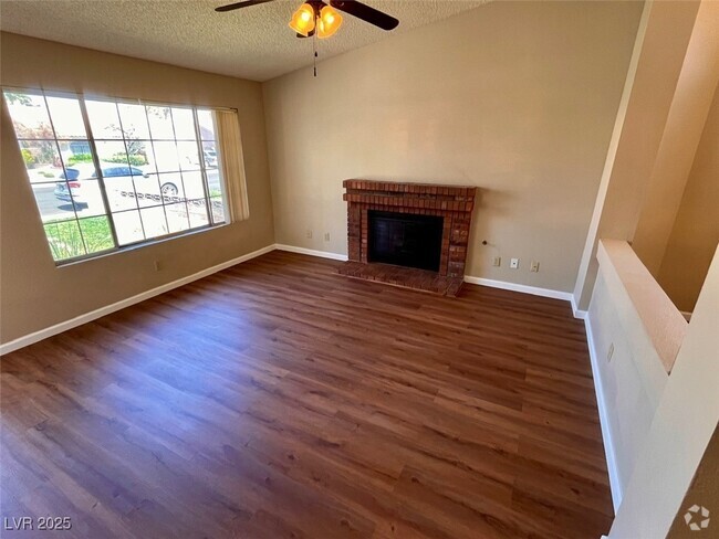 Building Photo - 1415 Pathfinder Rd Rental