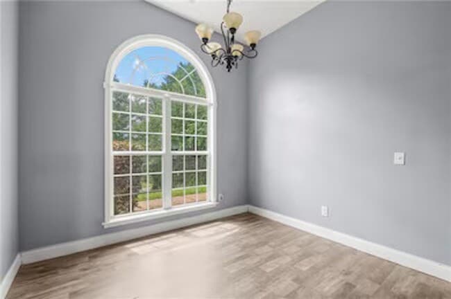 Photo - 60 Duke Dr