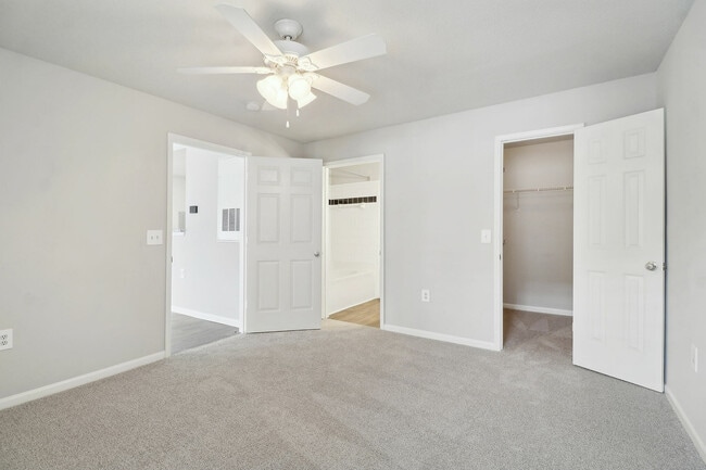 Varia at Oakcrest